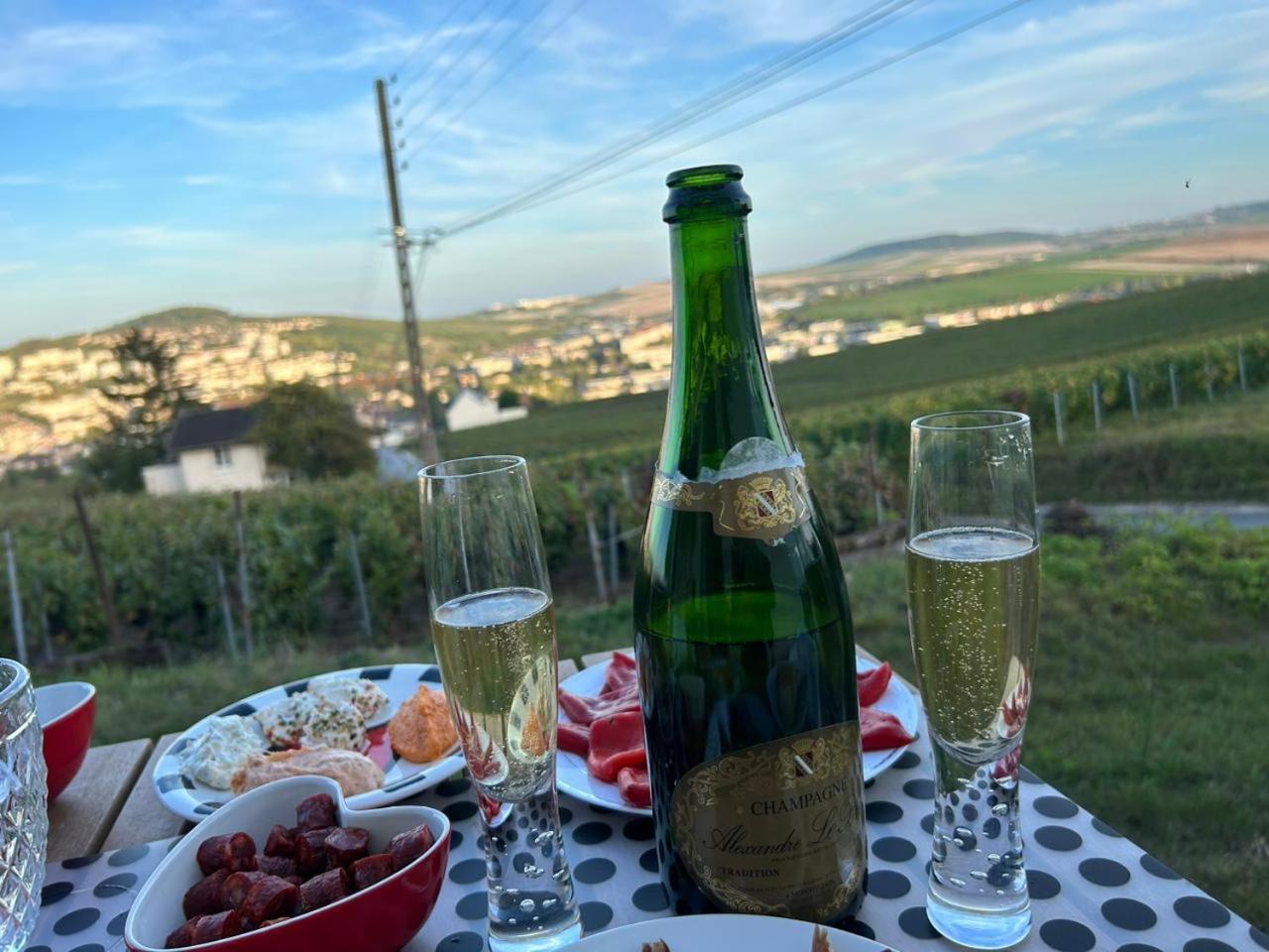 L'Echappee Bulles Διαμέρισμα Επερνέ Εξωτερικό φωτογραφία